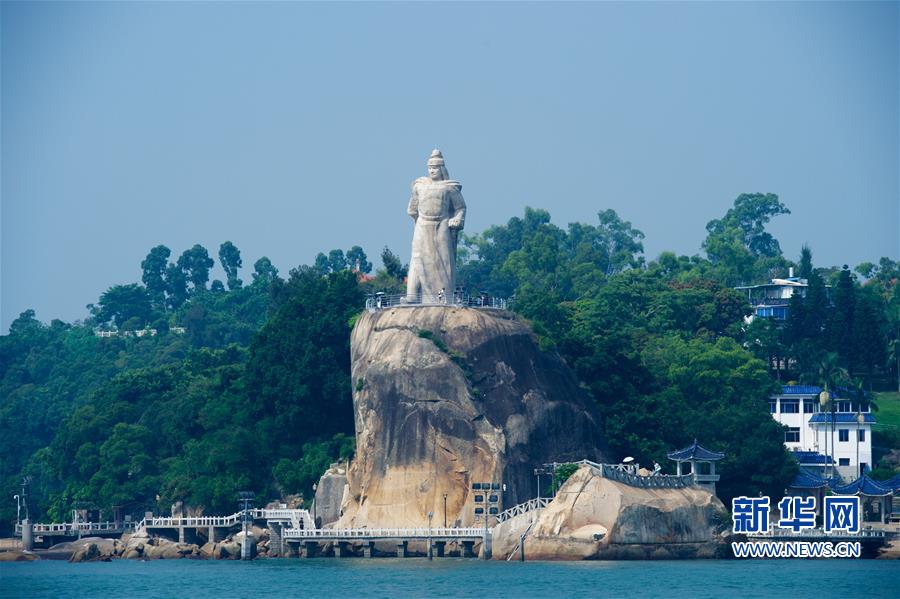 （廈門會晤·魅力廈門）（1）海上看廈門